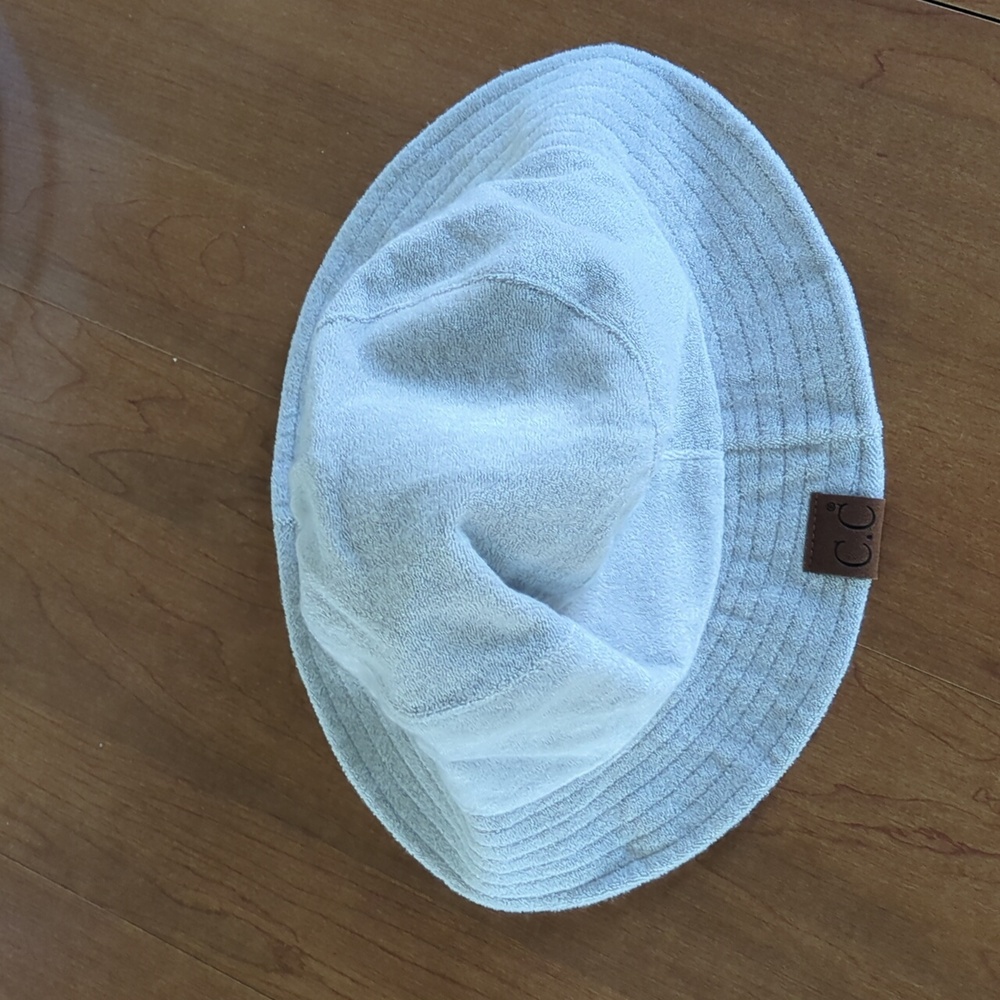 Hat - Picture 5 of 5